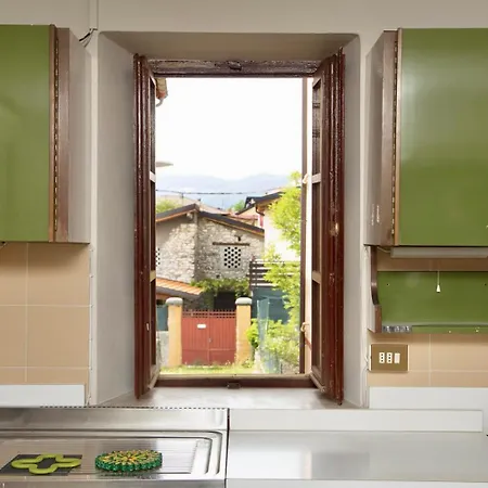 Contempora - Ca' Brenta Dudu - Valle Intelvi - *